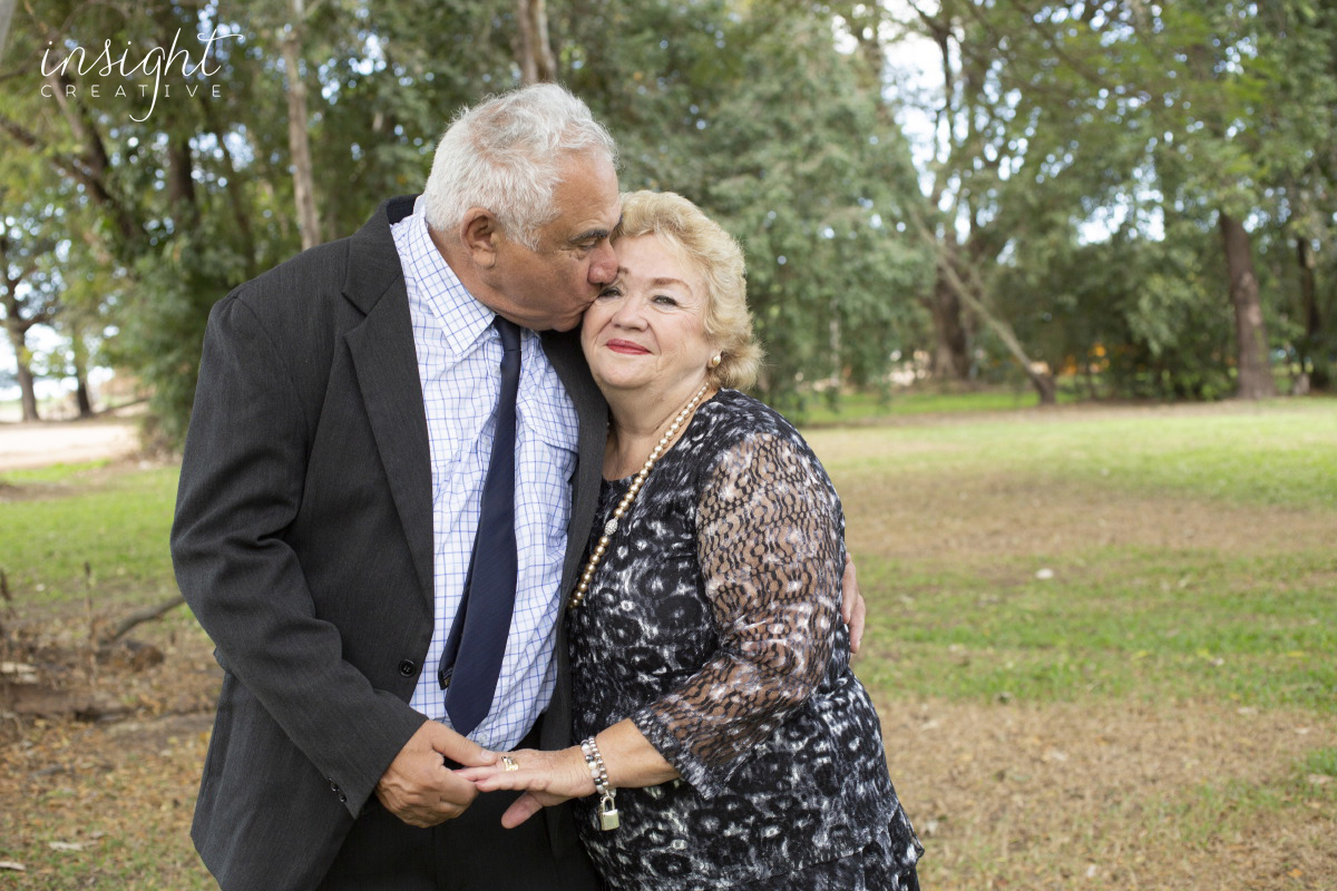 natural family photos shot by Townsville photographer Megan Marano from Insight Creative photography studio 