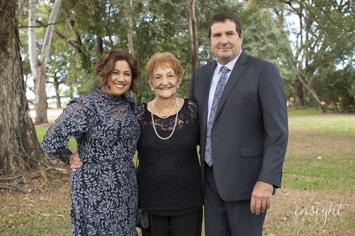 natural family photos shot by Townsville photographer Megan Marano from Insight Creative photography studio 