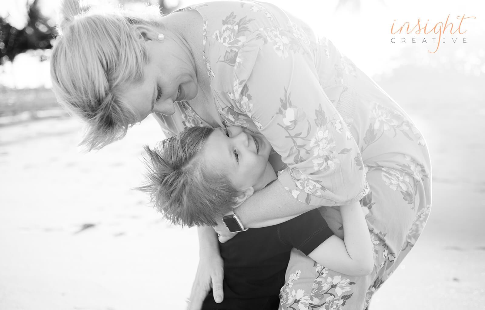 natural family photography by Townsville photographer Megan Marano of Insight Creative 