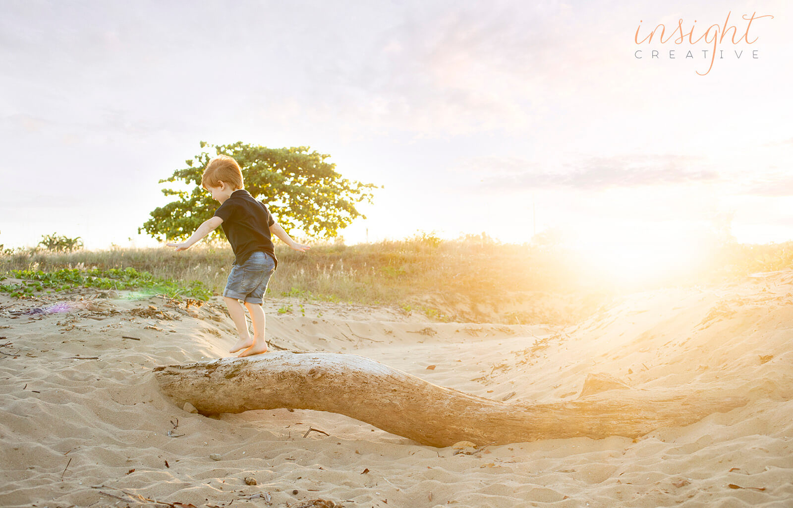 natural family photography by Townsville photographer Megan Marano of Insight Creative 