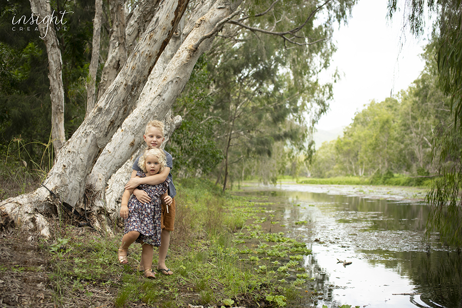 natural family photography by Townsville photographer Megan Marano of Insight Creative 