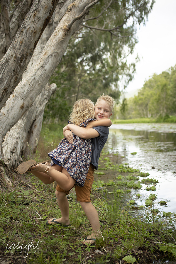 natural family photography by Townsville photographer Megan Marano of Insight Creative 