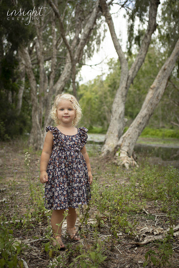 natural family photography by Townsville photographer Megan Marano of Insight Creative 