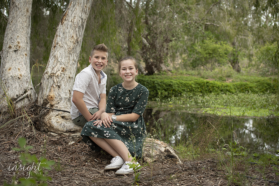 natural family photography by Townsville photographer Megan Marano of Insight Creative 