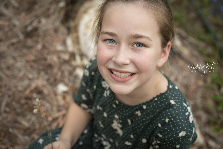 natural family photography by Townsville photographer Megan Marano of Insight Creative 