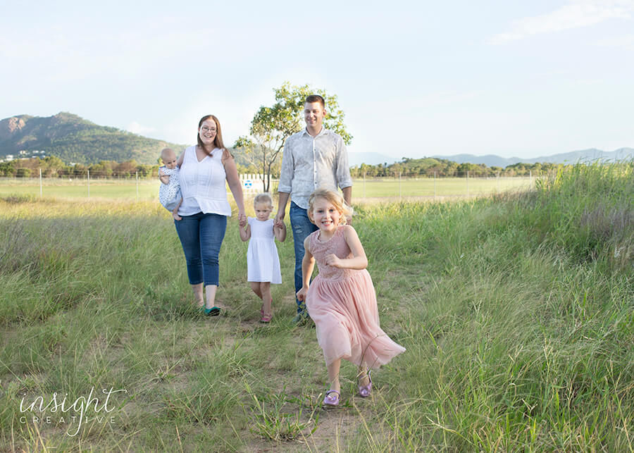 natural family photography by Townsville photographer Megan Marano of Insight Creative 