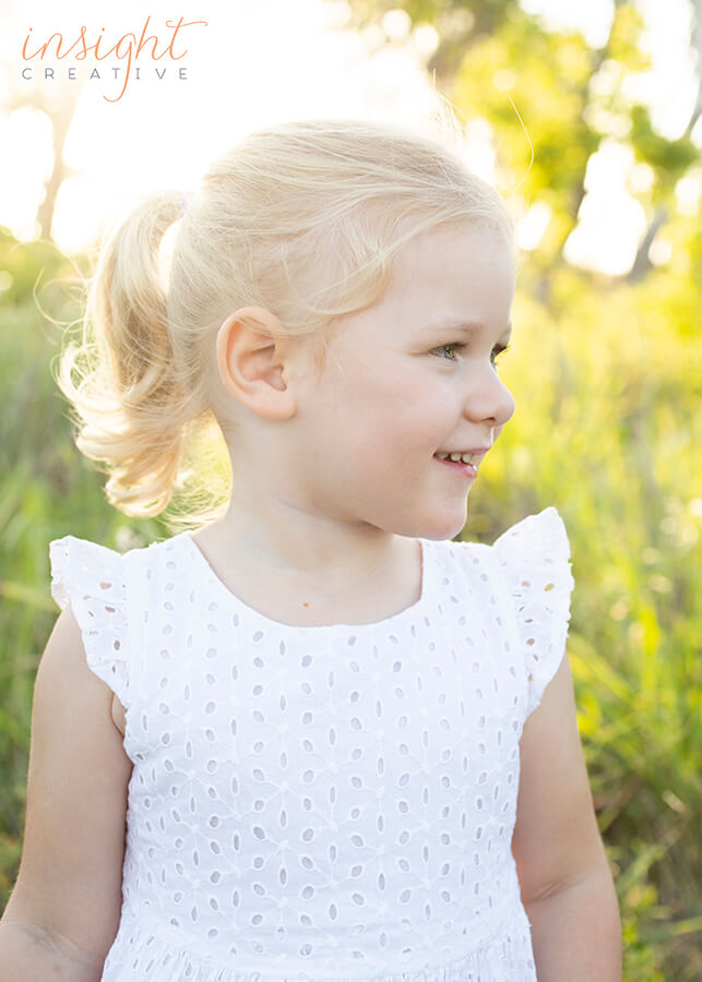 natural family photography by Townsville photographer Megan Marano of Insight Creative 